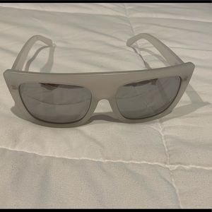 Quay sunglases